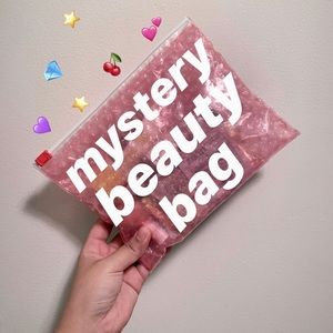 🌟 MYSTERY BEAUTY BAG 🌟